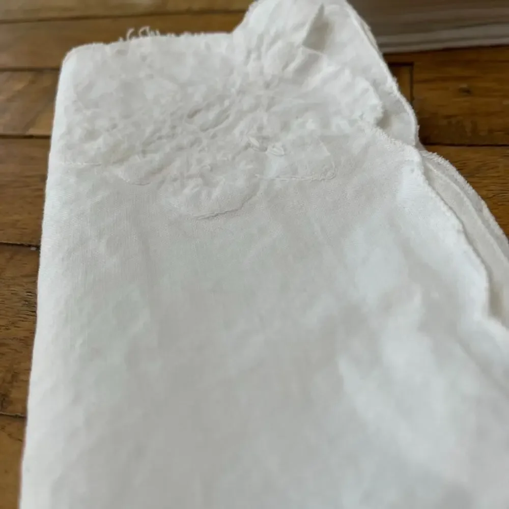 Handmade White Sheer Linen Napkins Floral Embroidery 16x16